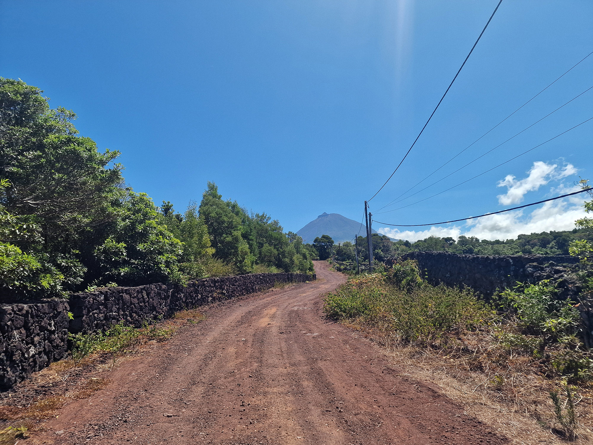 Terreno com 31944m2 no Cabeço Chão na Madalena Ilha do Pico