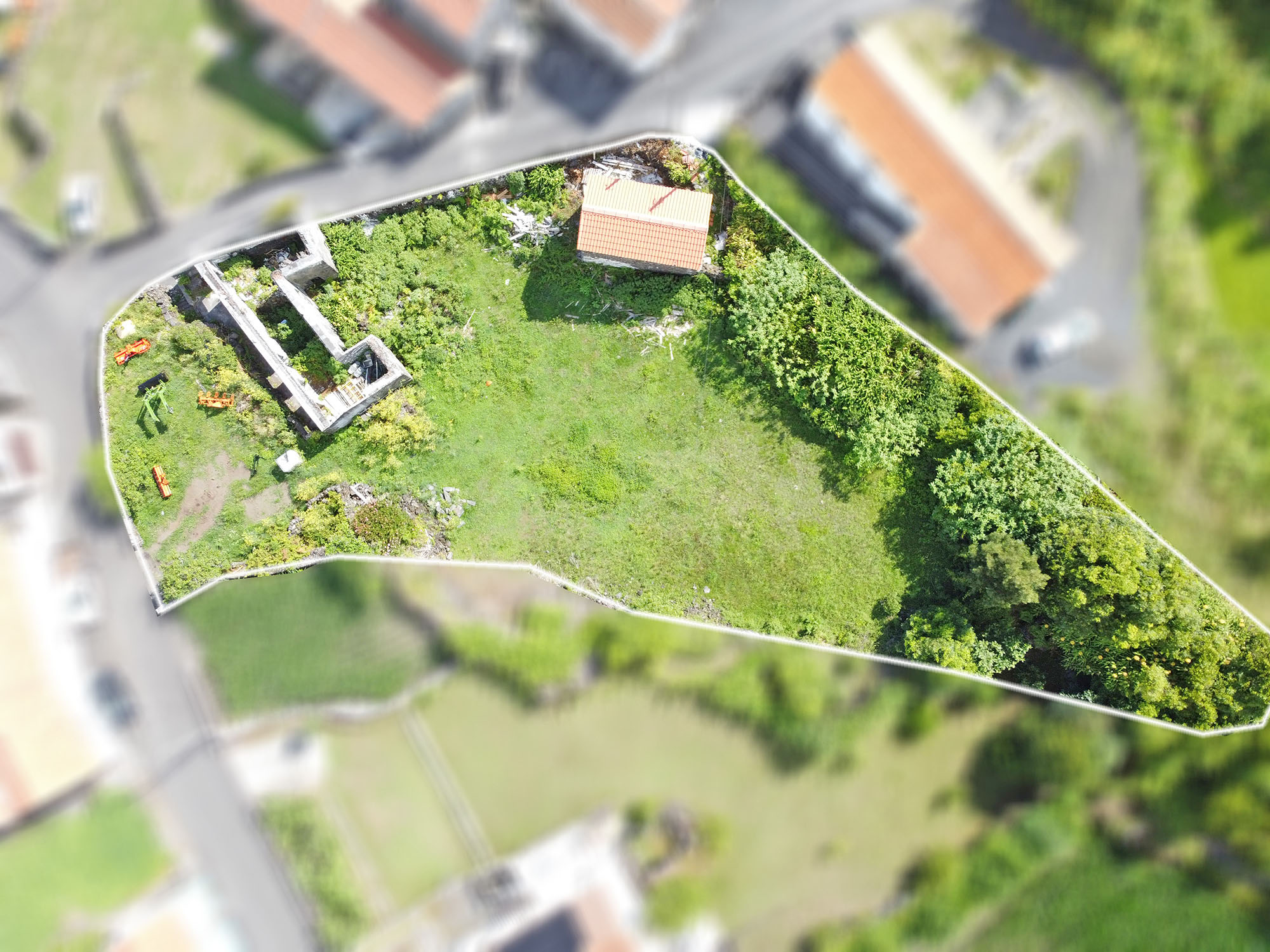 Ruína com Projeto Aprovado — São João, Lajes do Pico