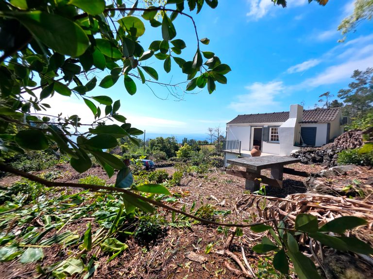 Pico Seaview Moradia T2 Renovada em São João, Lajes do Pico